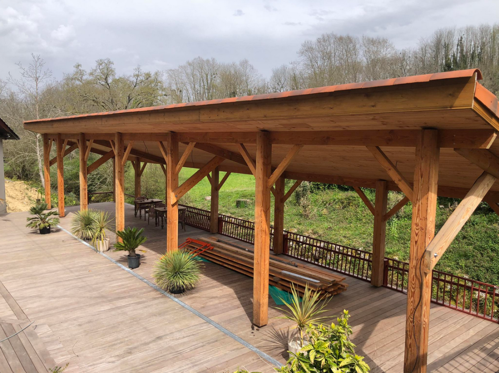 appentis en bois