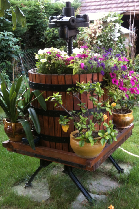 décoration jardinière en bois